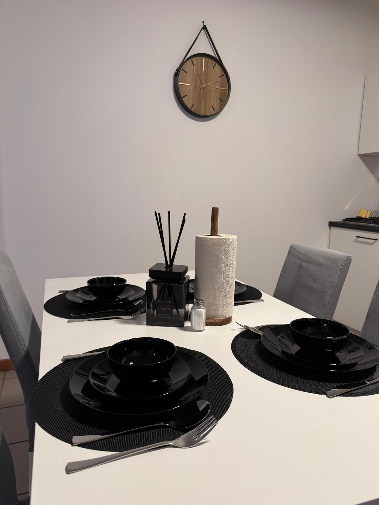 Appartement De Luxe Entierement Renove - Proche Aeroport De Bruxelles, Quartier Chic Luaran gambar